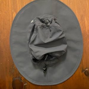 Columbia hiking fishing hat